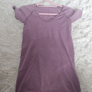 Lululemon swiftly size 6